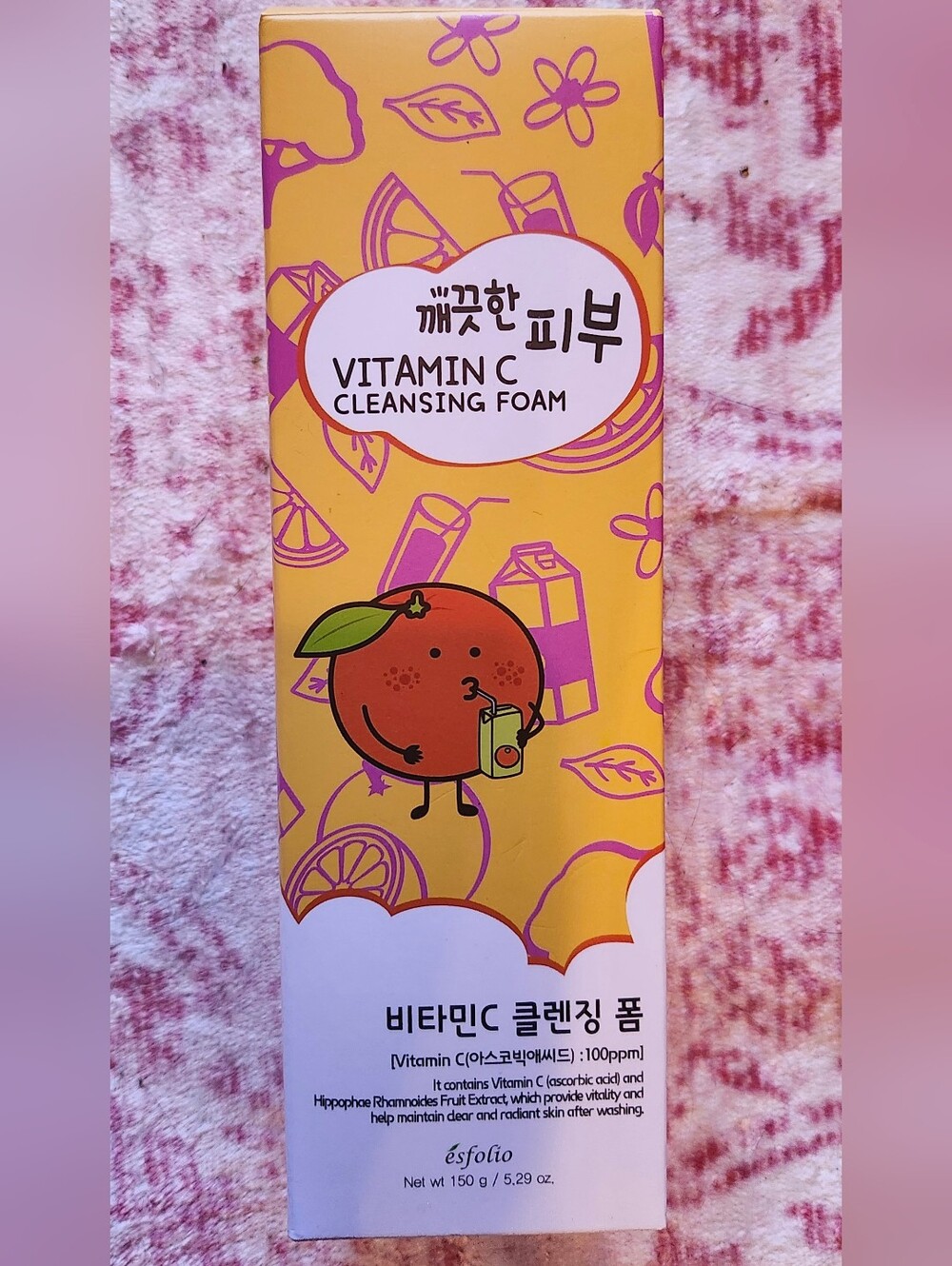 esfolio Vitamin C Cleansing Foam — Yellow